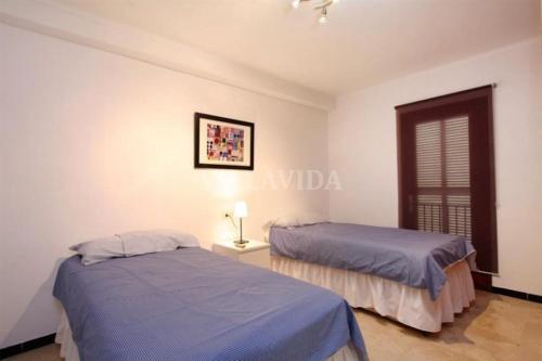 Modern Marina Seafront Apartment