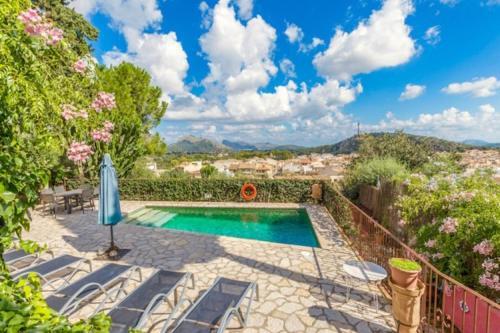 Pollenca Villa Sleeps 6 Pool Wifi T251880