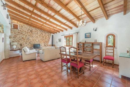 Villa Cuxach De N'alba