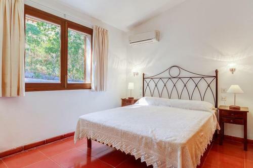 Cala San Vicente Villa Sleeps 12 Pool Air Con Wifi