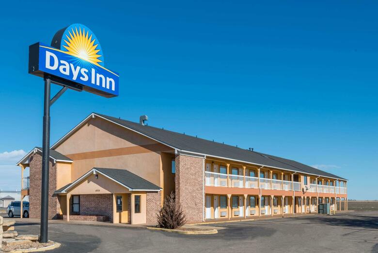 Hotel Days Inn Russell
