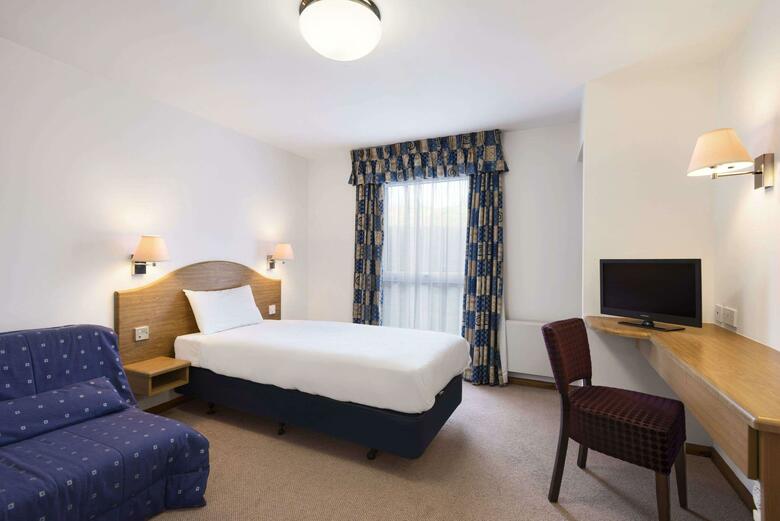 Hotel Days Inn Telford Ironbridge M54