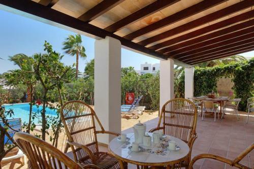 Cala Egos Villa Sleeps 7 Pool Air Con Wifi