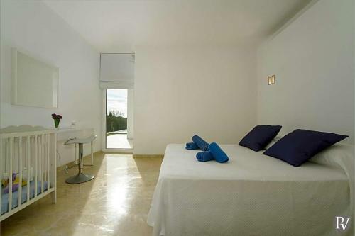 Cala Egos Villa Sleeps 12 Pool Air Con Wifi