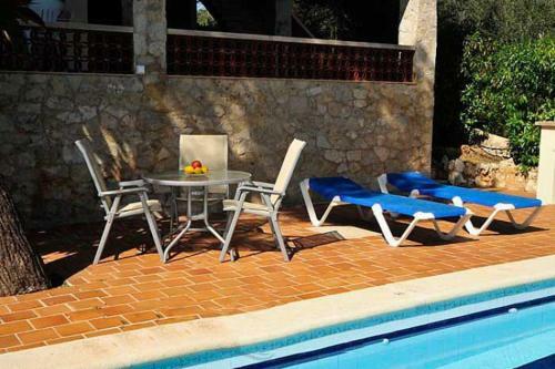 Portopetro Villa Sleeps 6 Wifi
