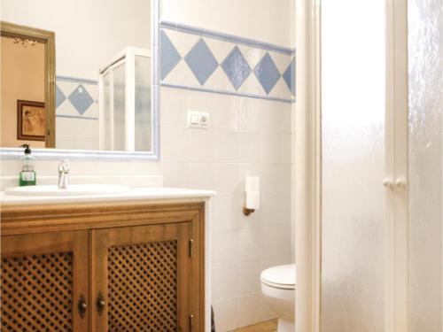 Four-bedroom Holiday Home In Posadas