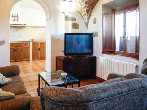 Six-bedroom Holiday Home In Pedroche
