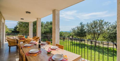 Port D'alcudia Villa Sleeps 12