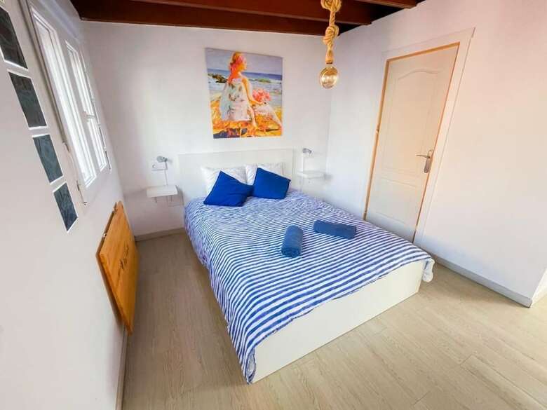 Puerto Nest Hostel