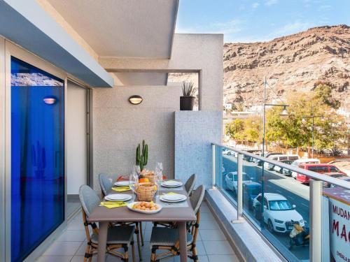 Mogan Palmeras III Apartment With Terrace