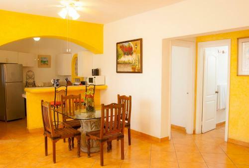 Hotel Encanto Inn & Suites