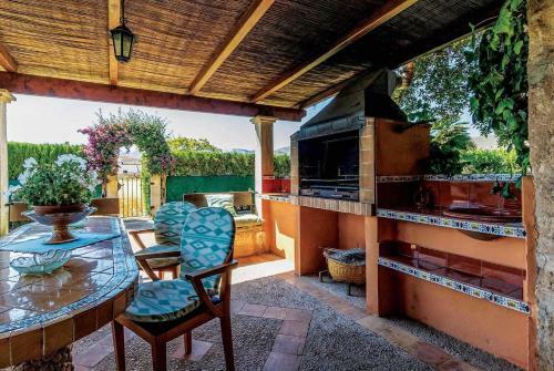 Port De Pollenca Villa Sleeps 8 Air Con Wifi
