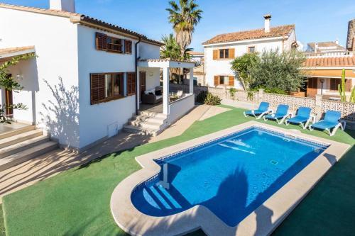 Port De Pollenca Chalet Sleeps 4 Pool Air Con Wifi