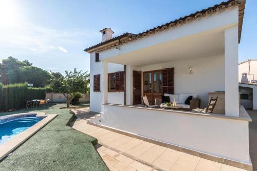Port De Pollenca Chalet Sleeps 4 Pool Air Con Wifi