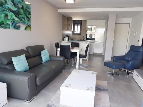Oasis Beach IX Apartments