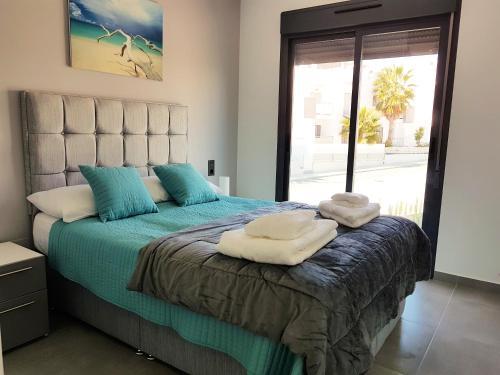 Oasis Beach IX Apartments