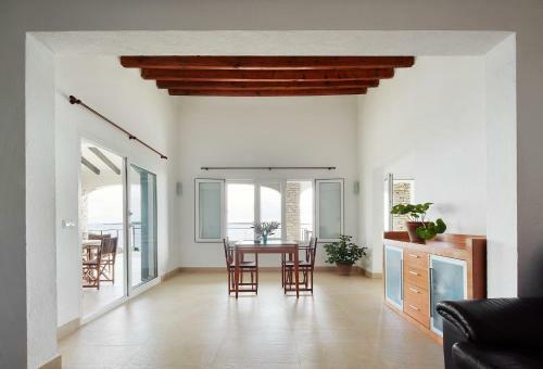 Villa Aire
