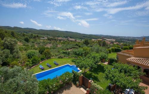 Regencos Villa Sleeps 16 Pool