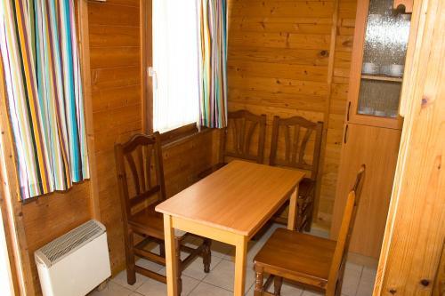 Arc De Bar� Camping & Bungalows