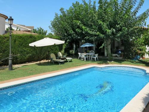 Ferienhaus Mit Pool Roda De Bar� 121s