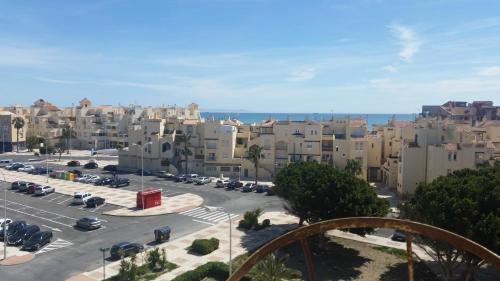 Apartamento �tico En Roquetas De Mar