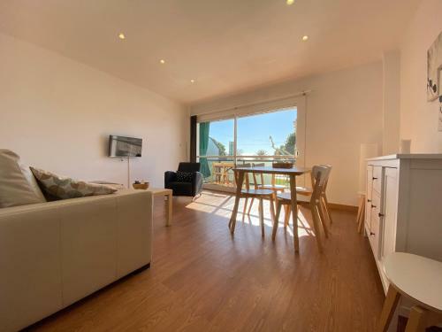 Apartamento Primera Linea De Mar Centro Roses