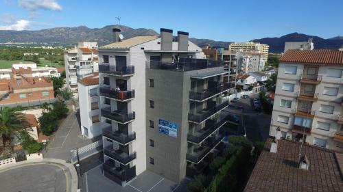 Inmosantos Apartaments Nuria