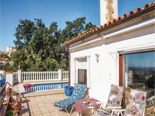 Studio Holiday Home In Roses