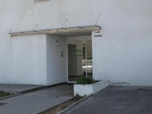 Bonito Apartamento Con Piscina En Roses