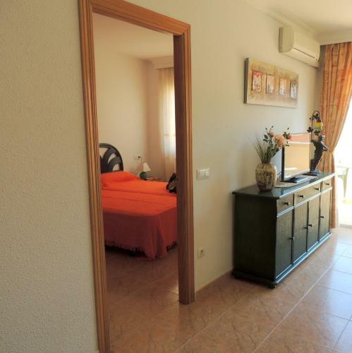 Apartamento A 200 Mtrs De La Playa En Roses Centro