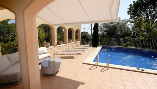 Villa Navarra 1