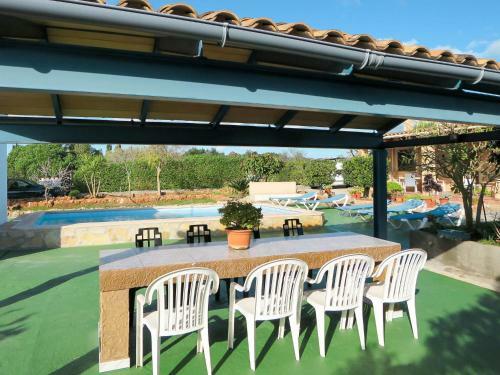 Ferienhaus Mit Pool S'illot 220s