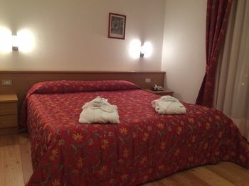 Hotel Garni Lago Nembia