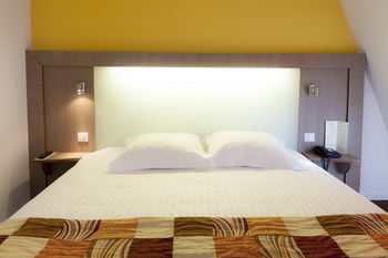 Alysson Hotel