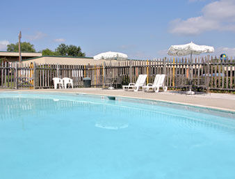 Hotel Days Inn Bedford