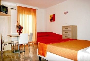 Residencia Park Village Hotel