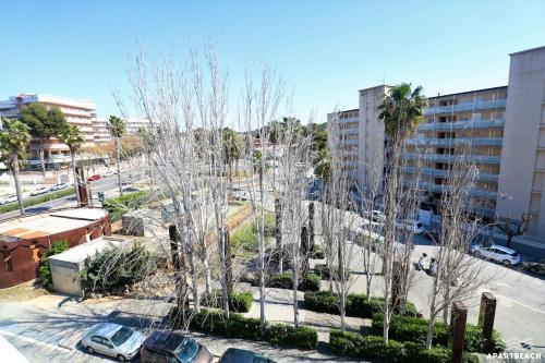 Apartbeach California Center