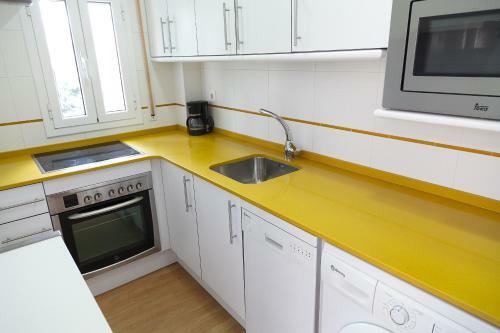 Uhc Caracas Apartments
