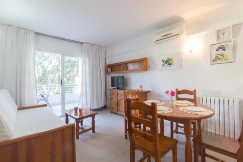 Apartamento Royal Ref: 1020