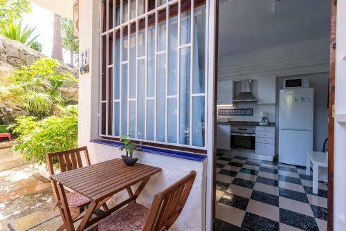 Apartamento Lightbooking- San Agustin Is A Must