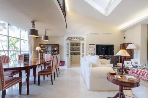 Maspalomas Golf Luxury Villa - Royal Palm