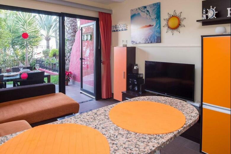 Lightbooking - Sun Club Apartment
