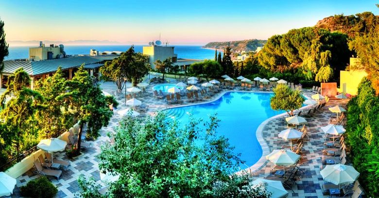 Hotel Amathus Beach