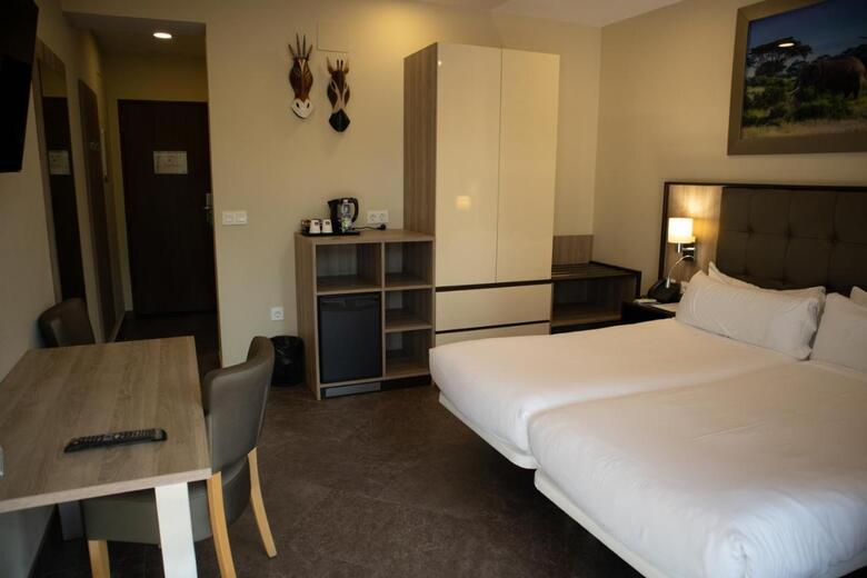 Hotel Admiral Casino & Lodge