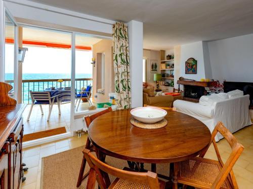 Apartment Blaumar