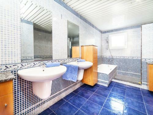 Holiday Home Casa Mari