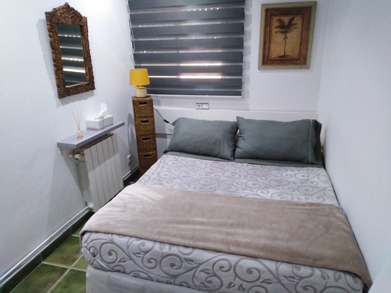 Hotel Private Rooms - Fira 2