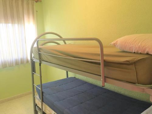 Conjunto de Dos Apartamentos En Casa Unifamilar Con Piscina