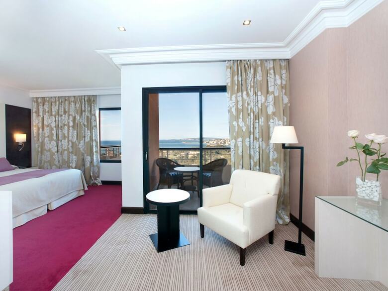 Gpro Valparaiso Palace Hotel & Spa