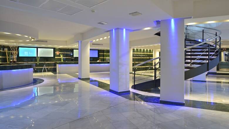 Hotel Sol Milanos Ping�inos